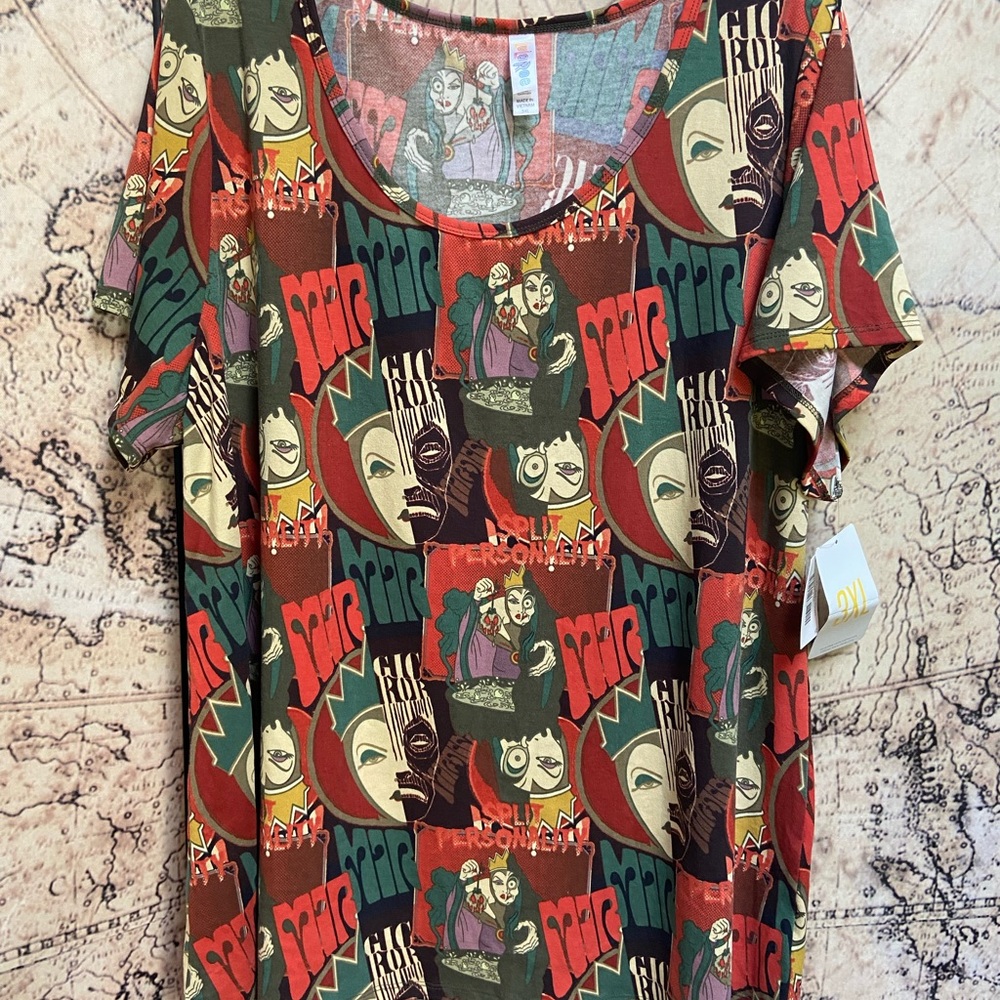 LuLaRoe Multicolor Evil Queen Disney Villain Graphic Short Sleeve Classic T Top